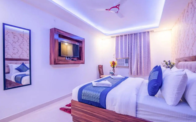 Hotel Festival At Delhi Airport