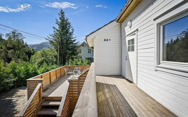 Entire Single-family Home - Centrally Located in Voss