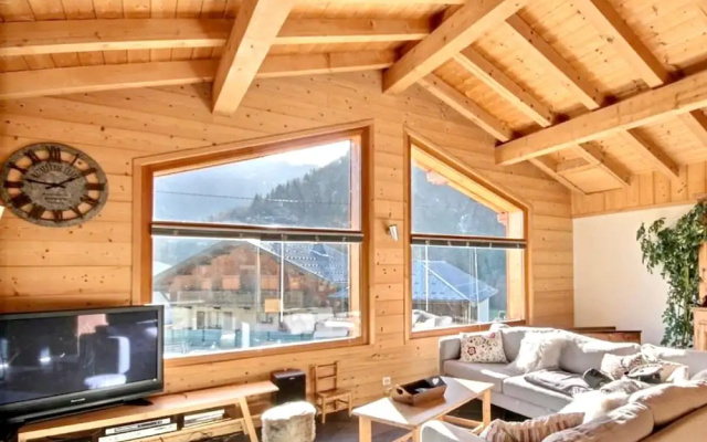 Chalet With 6 Bedrooms in Saint-jean-d'aulps, With Wonderful Mountain
