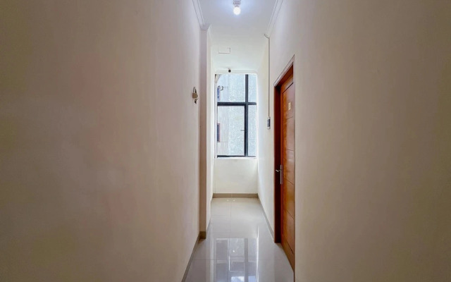 JJ House Mitra RedDoorz