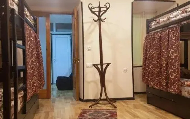 Hostel Berdzeni 21 Old Tbilisi