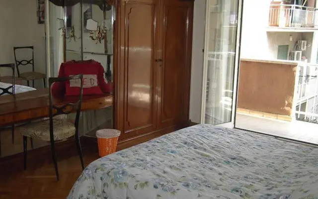 Locandina House