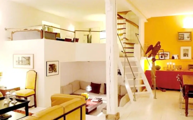 House With 4 Bedrooms in Paris, With Wifi