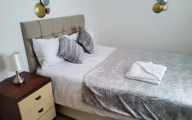 Charming 2-bed Apartment Located in Elham Norwich