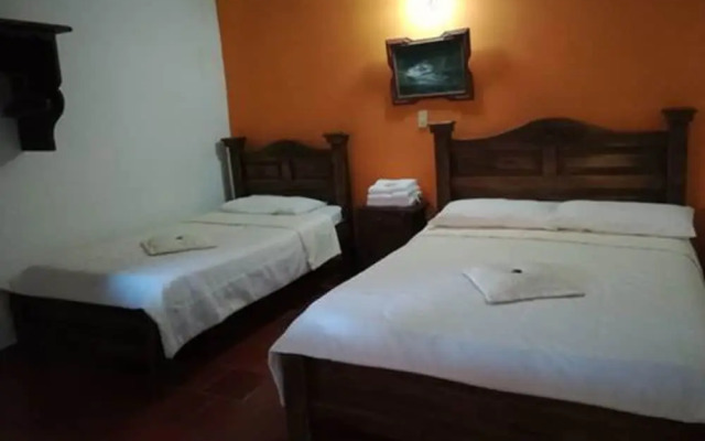 Hotel Vizcaya Plaza Curití