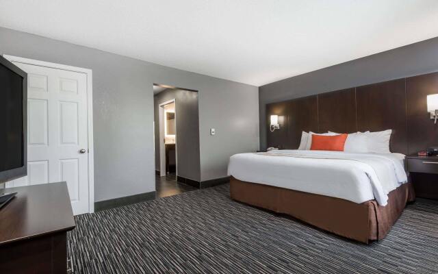 Hawthorn Suites By Wyndham Columbus West In Columbus United