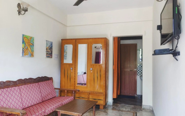 Morjim Sunset Guesthouse- Apartments with Kitchen