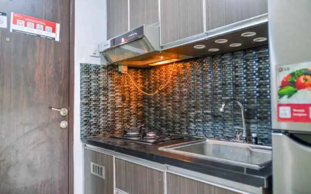 Simple and Homey Studio at Serpong Greenview Apartment By Travelio