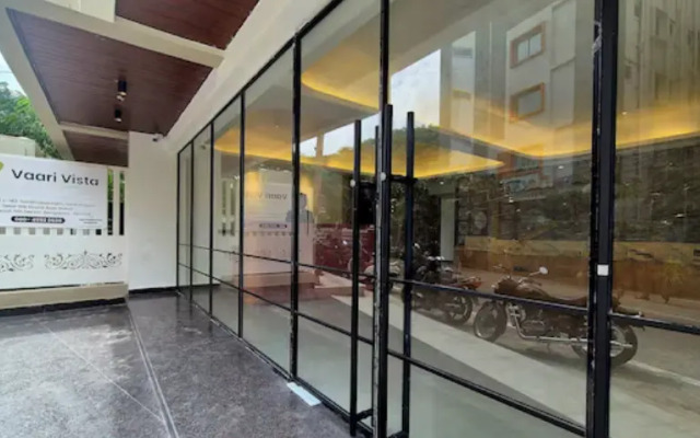 Hotel Vaari Vista