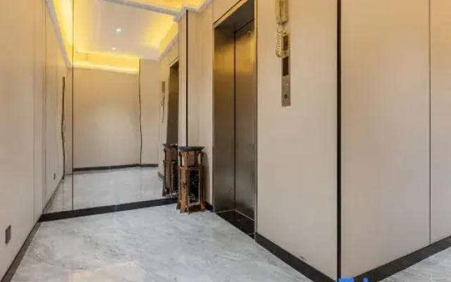Guangzhou Hongyuan Hotel（Nangang Wanda Plaza）