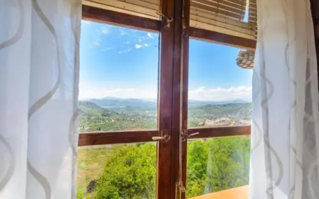 Holiday Home Casa Rural El Alcázar