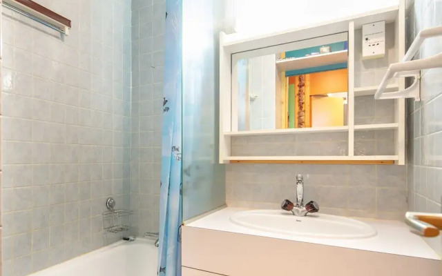 Studio in Doucy at the Foot of Ski Slopes