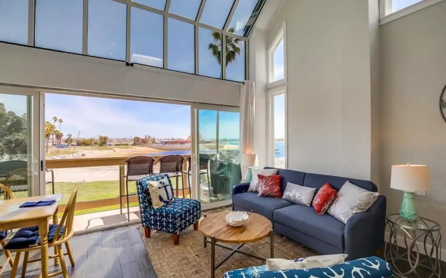 Bay Style 3 - 4 Br Home