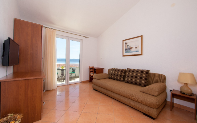 Apartment Ruzica - with sea view: A2 -  Igrane, Riviera Makarska