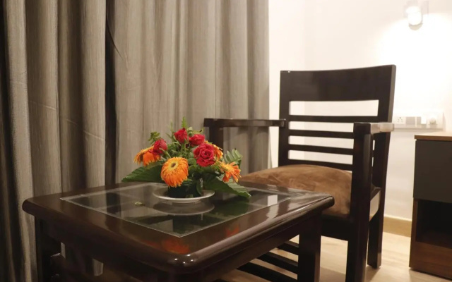 Click Hotel Transport Nagar