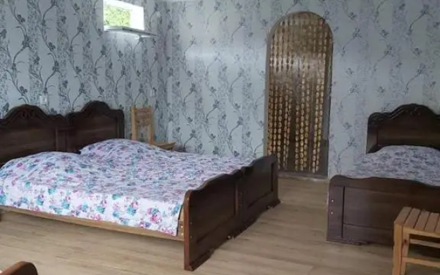 Guest House Champion