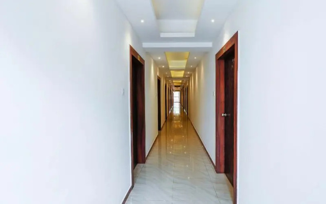 Capital O 71598 Sai Arya Residency