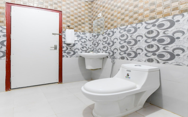 OYO 11620 Amare Highway Residency