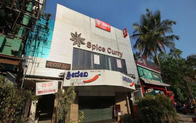 SR Legend Inn by OYO Rooms