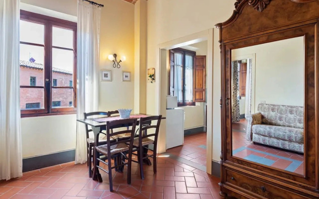 Secluded Apartment in San Miniato With Swimming Pool