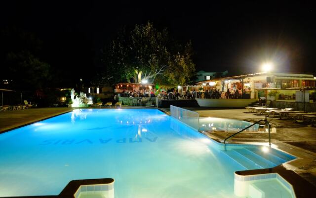 Отель Gelli Apartments Греция, Кос - отзывы, цены и фото номеров - забронировать отель Gelli Apartments онлайн