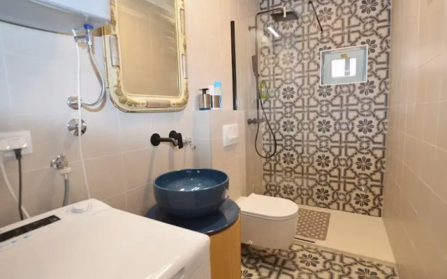 Sunny Rovinj Apartment With Sea View