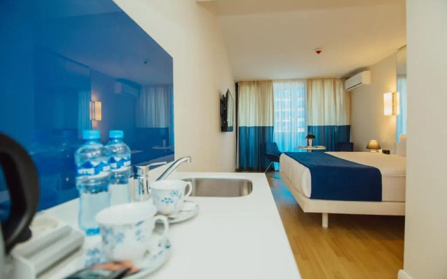 Super Suite View