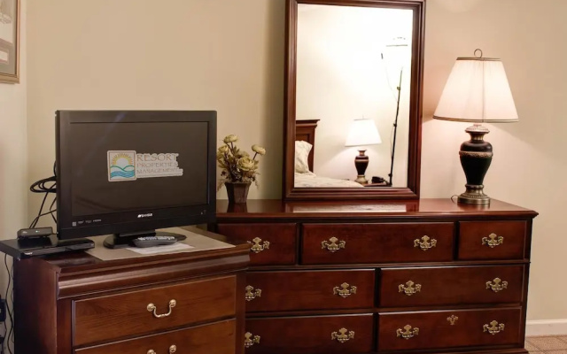 Whispering Pines 424