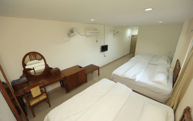 Joy Motel