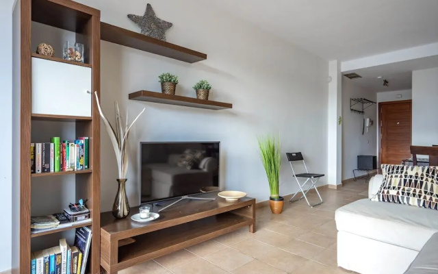 Alamar Poolfront garden apartment Ref 46