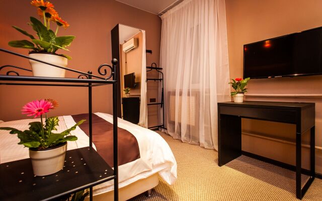 Гостиница Leo Hotel в Москве 12 отзывов об отеле, цены и фото номеров - забронировать гостиницу Leo Hotel онлайн Москва комната для гостей