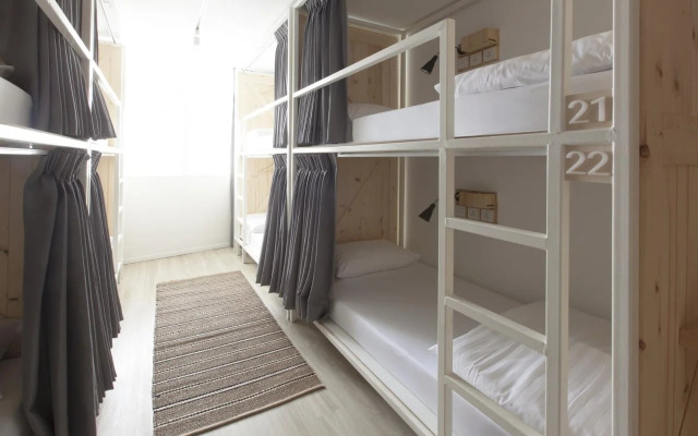 Pinto Hostel
