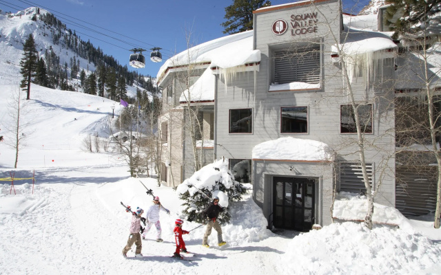 Squaw Valley Lodge