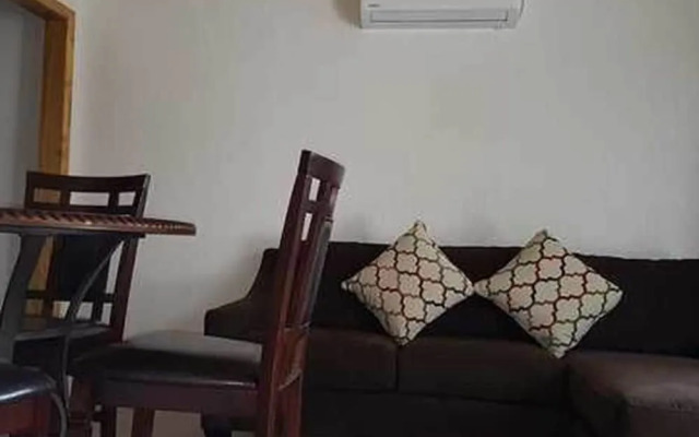 Hill Top Suites