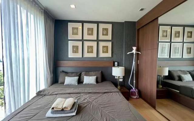 Astra 2 Bedroom B1102 Condo By Ping