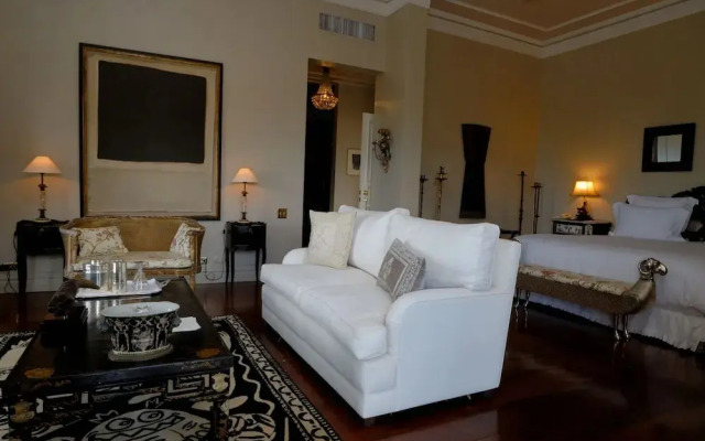 The Peninsula House