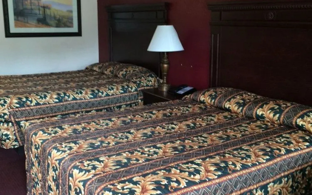 Ozark Inn