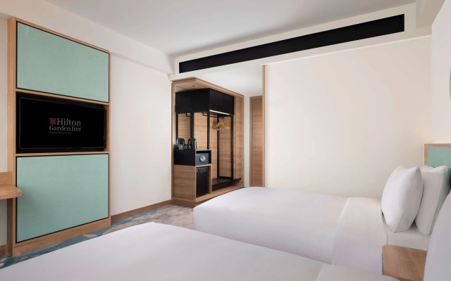 Hilton Garden Inn Jakarta Taman Palem