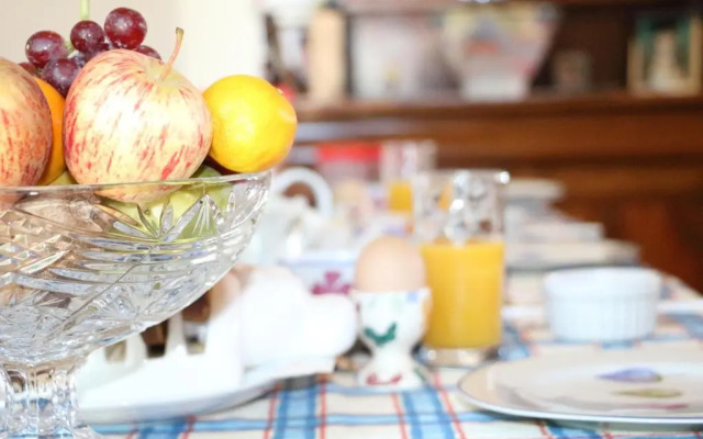 22 miles from Edinburgh-Double room-Welcoming B&B