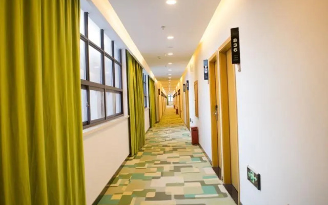 Vatica Hotel Nantong Rugao Port