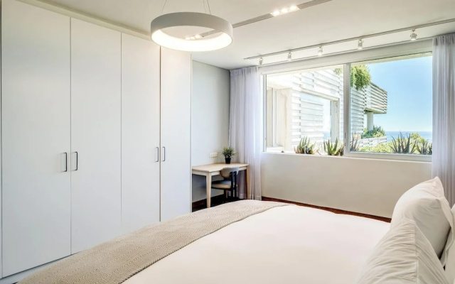 Opulent Spacious Fresnaye Sea View Leonotis Villa