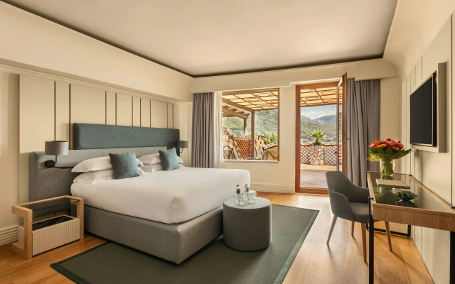 Atlantis Bay - The Leading Hotel of the World