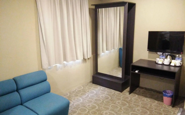Lucky 11 Hotel