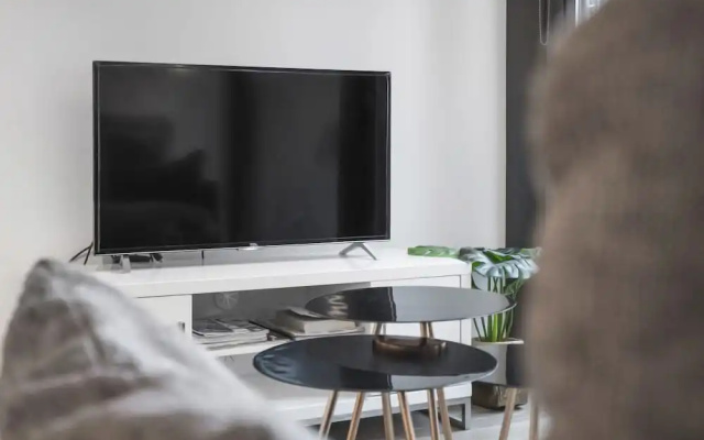 DreamHost Apartments at Carlson View