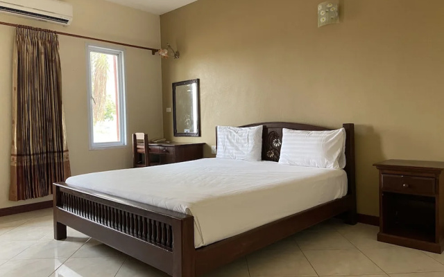 Prakaithong Hotel Phang Khon