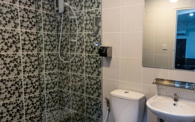 69 Room 4 Stay by OYO Rooms