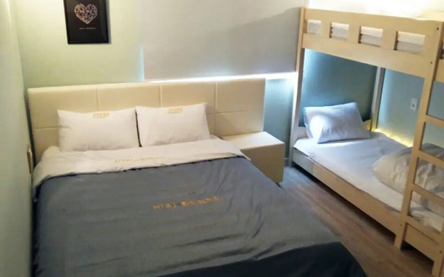 Yeosu Hi and J Guest House