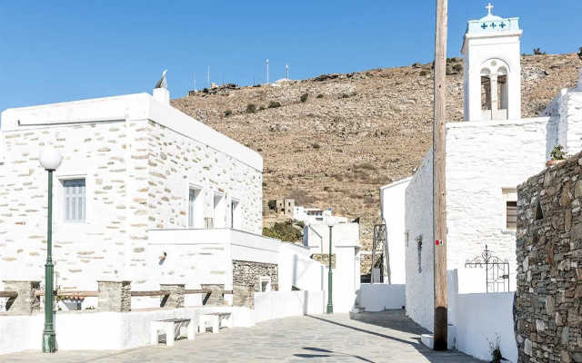 Astra, Pyrgos Sareli 1690 – a Heritage Mansion