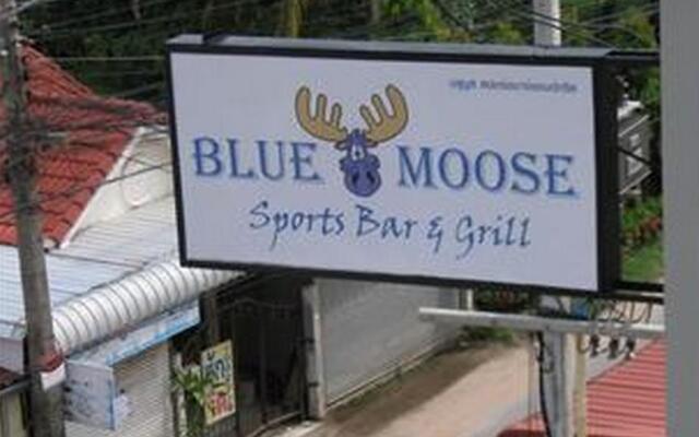 Апартаменты Blue Moose Apartments Паттайя вид на фасад