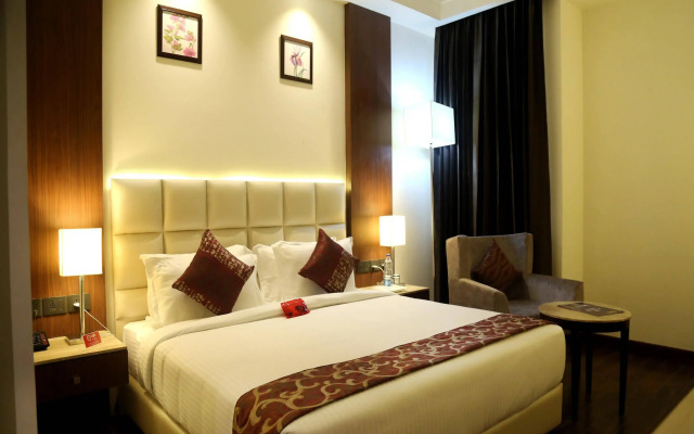 OYO 1394 Ambassador Hotel